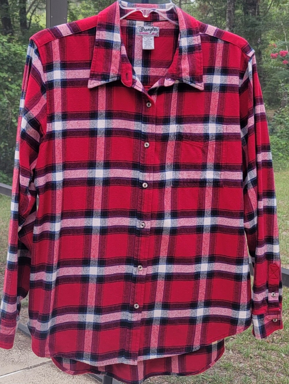 Wrangler Womens XL Red Plaid Flannel Shirt 100% Cotton Button Front Long Sleeve